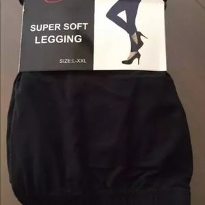 Lildy Win Win black leggings size Xl- XXL New